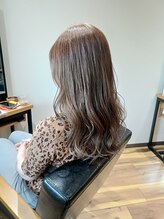 ココレ(cocole)&nbsp;オシャレなベージュカラーでハイトーンカラー☆ウェーブミックス