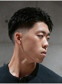 MEN'S/かき上げサイドパート×フェード/短髪/黒髪/20代30代
