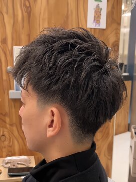 パーマ残りが、今ハマる。