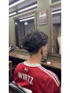 メゾンフォーメン トアロード(Maison for men TorRoad) テーパーフェード/ラルフサーフ