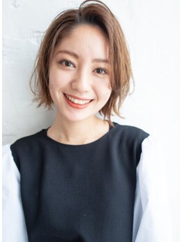 グランディーヌ(GLANDINE)の写真/朝のセットが5分短縮♪計算されたカットで大人可愛い＆崩れにくいヘアスタイルへ！