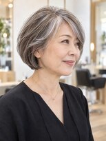 レノマ(renoma) 50代60代 艶ハイライト白髪ぼかし×大人ボブ