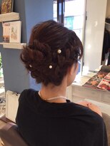 モノンクル(Mononcle)&nbsp;ル－ズ編み込みアップ