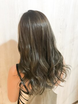 オアシス ガーデン 横浜店(Oasis GaRDEN) ヘルシーベージュ☆