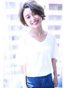 シーラス バイクラウドゼロ(Cirrus by Cloud zero) ノーバング小顔ショートアッシュ【Cirrus by Cloud zero】