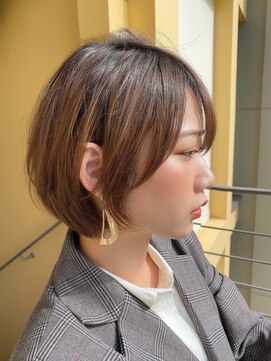 ロンド ストラーダ 心斎橋(Lond strada) ショート×ハイライト白髪ぼかし×マチルダボブ[心斎橋]