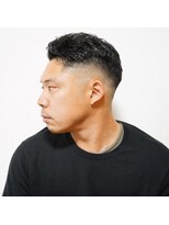 ワンワンオー バーバーショップ コンチネンタル(@110 BARBER SHOP continental)&nbsp;FADEカット