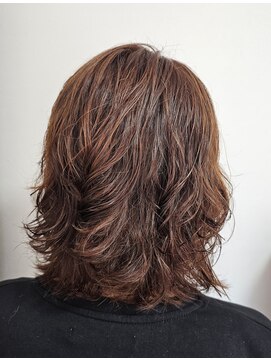 レリビー アウラ(LELiBE_'aula) パーマスタイル