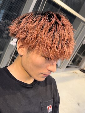 アーリー(Ali'i) ツイストスパイラルパーマ刈り上げツーブロックマッシュ