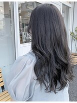 クオリア(Quaria)&nbsp;色持ち良いマットグレージュ