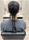 タイトアレンジ/ねじりアレンジ/ツインヘア