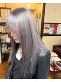ホワイトシルバーカラー