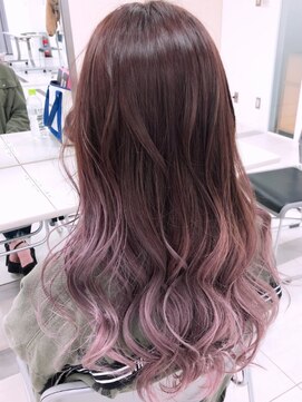 チャコレ 北千住店(Chacolle) ピンクグラデーション