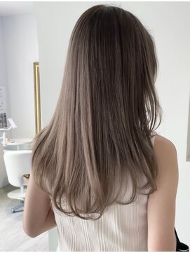 ファムエリア(FEMME AREA) グレージュ ハイトーン