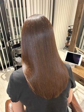 ソリス(Solis) まとまり感"No.1"髪質改善トリートメント♪