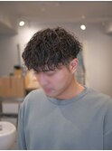 バロックパーマ/スペインカールにツイストの要素