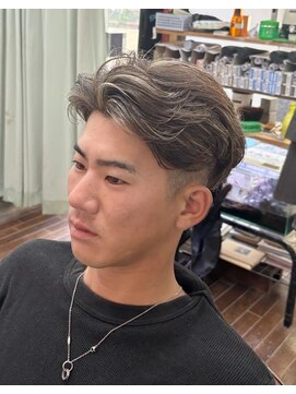 ヘアーマツシタ(Hair Matsushita) メンズ白髪ぼかしメッシュカラー