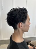 スッキリ刈り上げオールバックパーマ