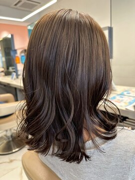 アース 浦和店(HAIR&MAKE EARTH) ゆるふわミディアム　白髪ぼかしカラー