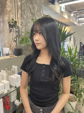 リラクオーレ 三宮 元町(LIRA CUORE) ブルーブラック×酸性縮毛矯正