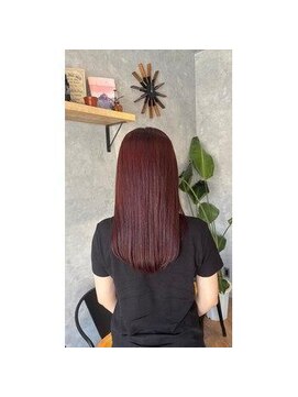 エレノア 越谷(Eleanor) ピンクワインレッド