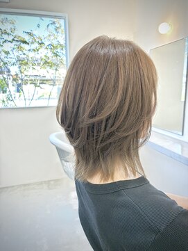 ヘアメゾンマリー(Hair Maison Marry) 丸みとくびれのバランス感が秀逸！小顔にみせるおしゃれミディ