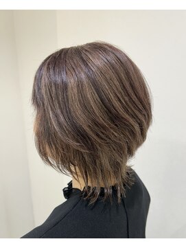 バーチ バイ クロップエス(BIRCH by crop es) 大人のウルフカットレイヤー