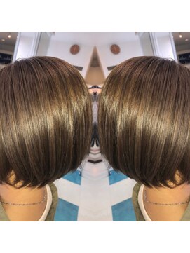 美容室グリッター 雀宮店 美髪ショートボブ