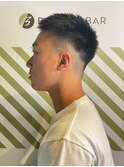 大人の刈り上げスタイル【BARBER-BAR】