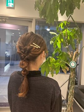 ディーヘアーデザイン(d.HAIR DESIGN) 編みおろしアレンジ