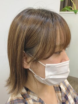 アルターリール(aL ter Rire) 切りっぱなしボブ/顔まわりカット