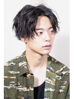 リップス 自由が丘(LIPPS)&nbsp;ツイストパーマ・センターパート・爽やかショート