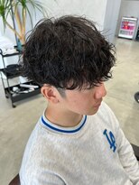 リット×ベリエ(Lit.×belier)&nbsp;波巻きスパイラルパーマメンズマッシュツーブロックメンズパーマ