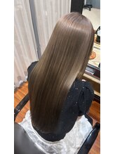 シャトン(chaton) ブリーチありグレージュカラー