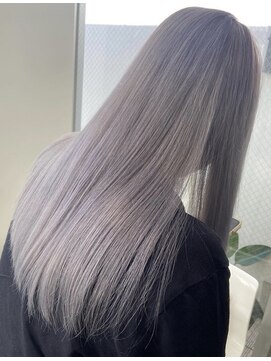 ジーナ(XENA) ケアブリーチ×ハイトーン×ラベンダーアッシュ(渋谷)