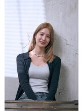 アデ オモテサンドウ(ade omotesando) 鷺谷 玲奈