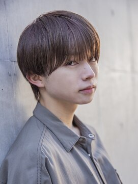 シティ(CITY) 小久保styleフェザーパーマグレーブルーカラー刈り上げショート