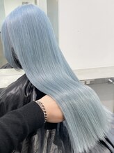ジーナ オモテサンドウ(XENA) 水色カラー×ペールブルー×ハイトーンロング×ケアブリーチ