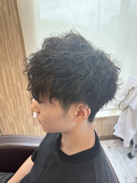 ヘアアンドスパ ベル(Belle) シャドウパーマ・ツイスパ・流行・メンズ
