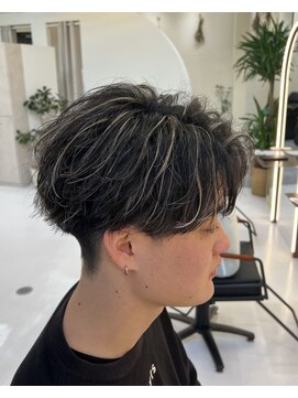 長野市美容室/ゆるシャドウパーマ×ホワイトハイライト