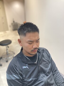エイト コーナー 大宮東口店(EIGHT corner) 大人カッコいいスキンフェード