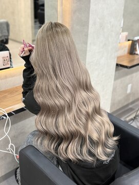 ラピス 大阪心斎橋店(Lapis) ミルクティーグレージュ