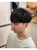 大分メンズ刈り上げショートマッシュ無造作シャドウパーマ