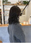 暗めオリーブグレージュ