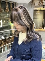 リュッカ(Lyuck) 【SAKI】デザインカラー/ホワイトベージュ