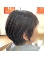 カットハウス はさみの部屋&nbsp;大人ショートで襟足スッキリ、トップは自然な高さを。
