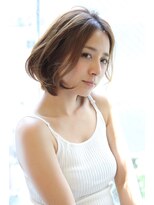 レウナ 外苑前(Reuna) 大人女子・耳かけボブ