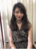 Sカールの重なりで作る色気パーマ