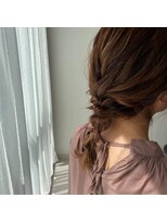 フェリア 緑地公園(FERIA)&nbsp;FERIA...かんたんアレンジ＊みつあみ