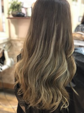 ミエル ヘア 新宿(miel hair) バレイヤージュ【新宿】